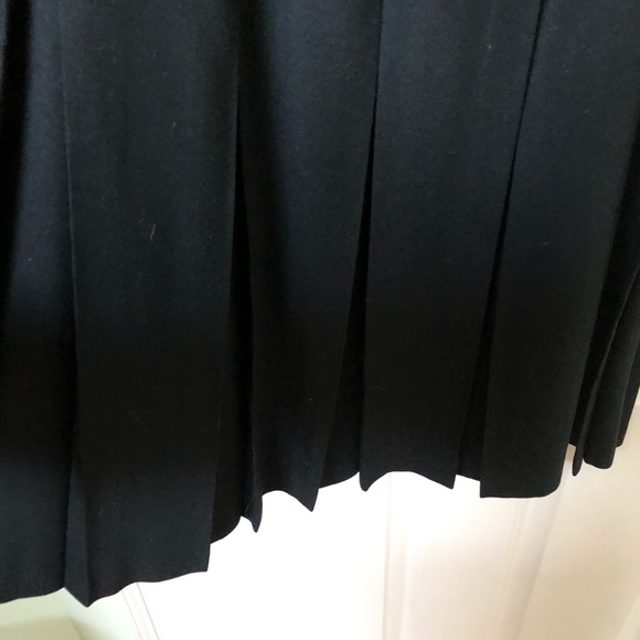 Evan Picone Petites Black Pleated Wool Skirt -EUC - Picture 5 of 5